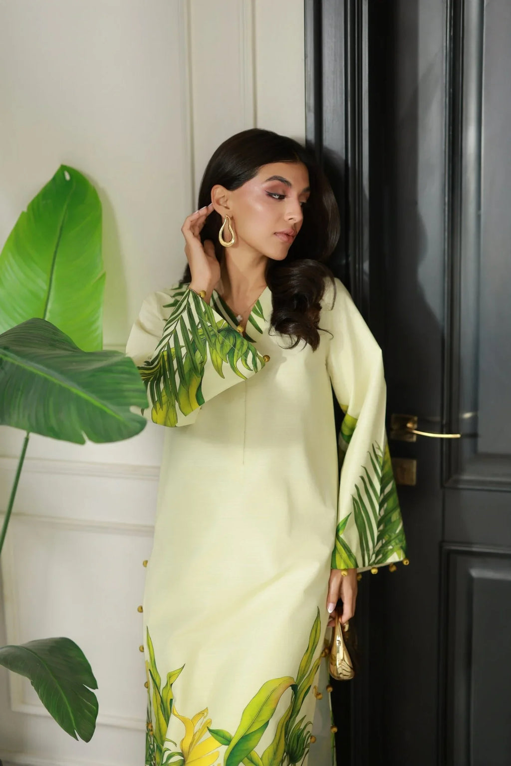 Flora - AshBeri