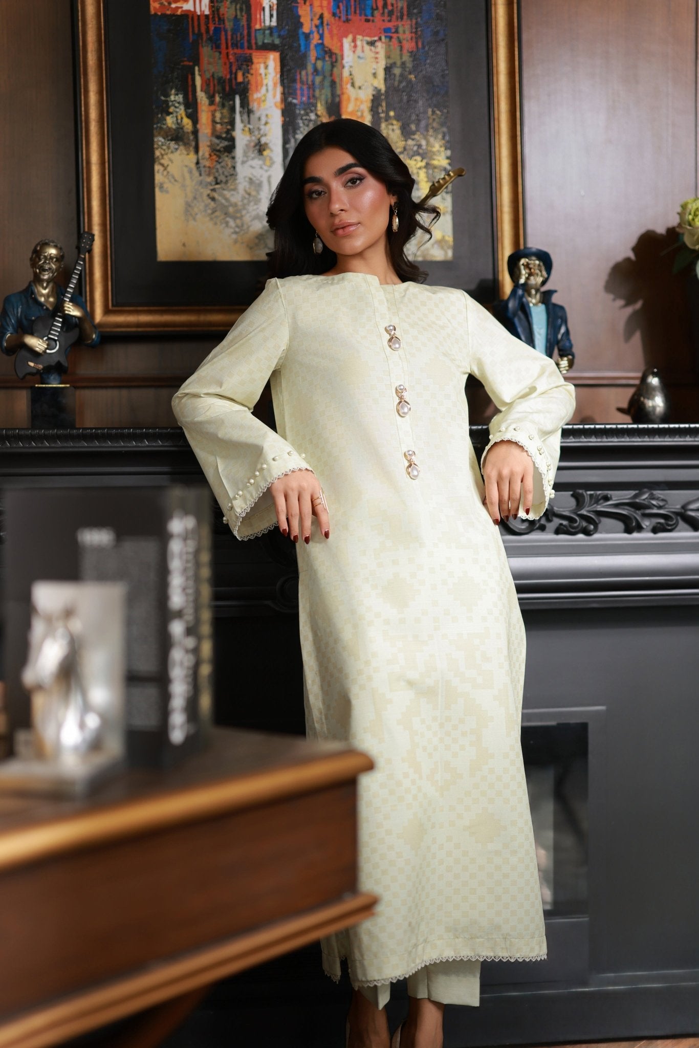 Pixey White - AshBeri