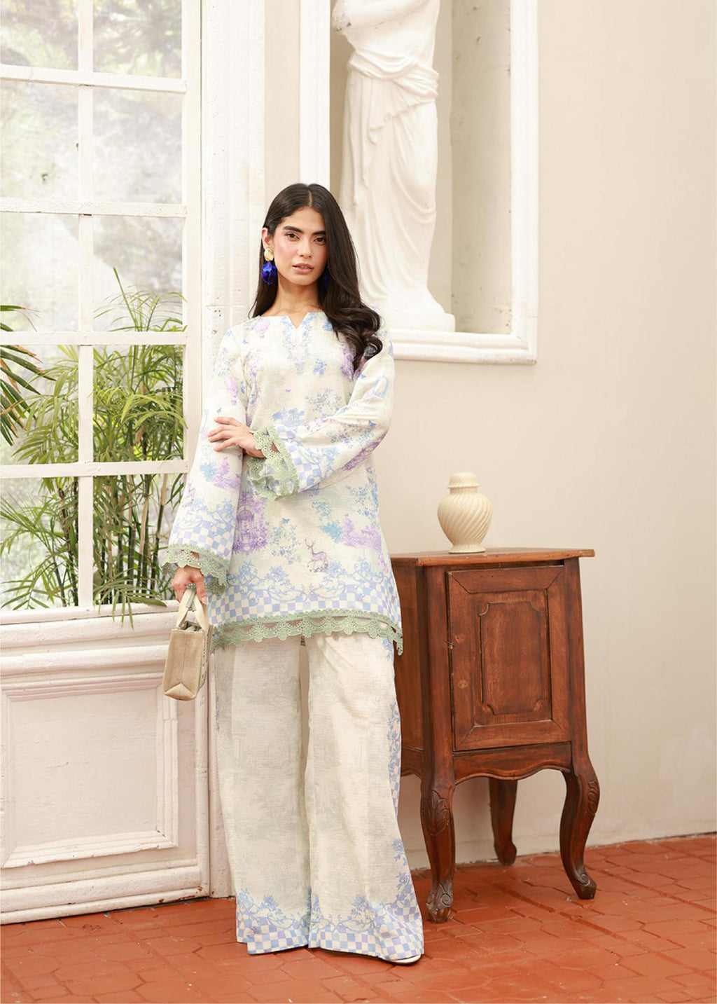 Toile Trouble